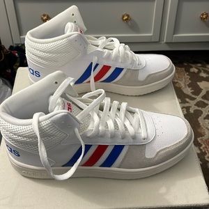 Mens size 10 Adidas hi tops